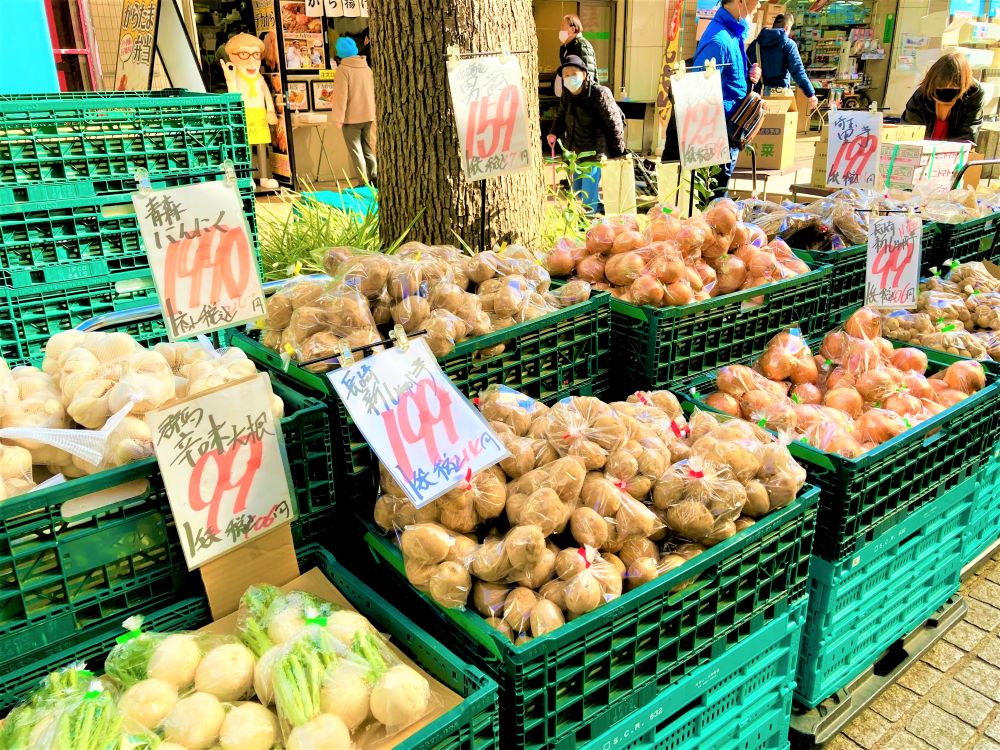 ゴミ野菜疑惑の中国系「激安八百屋」が日本で大繁盛、本当にクズ？