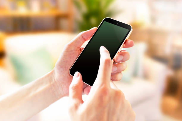 活況続く「中古スマホ」そこに格安スマホが参入する理由がある